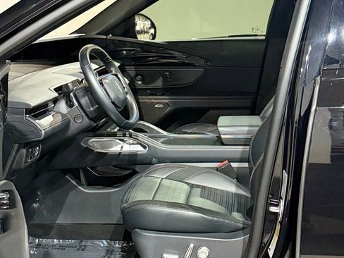 Used 2024 Lincoln Nautilus Reserve w/ Equipment Group 202A image 33