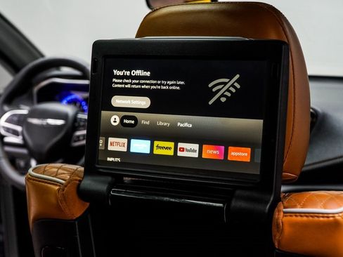 Used 2022 Chrysler Pacifica Pinnacle image 43