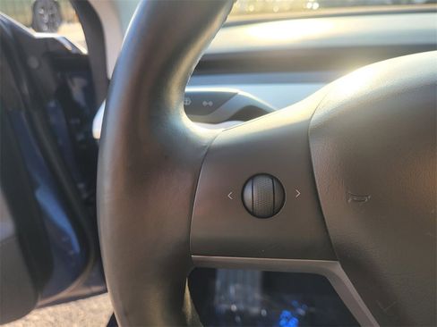 Used 2018 Tesla Model 3 Long Range image 27