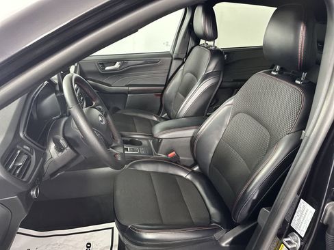 Used 2025 Ford Escape ST-Line FWD image 5