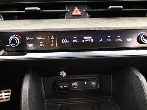 Used 2024 Kia Sportage X-Pro image 25