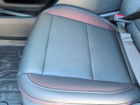 New 2026 Chevrolet Equinox EV RS image 13