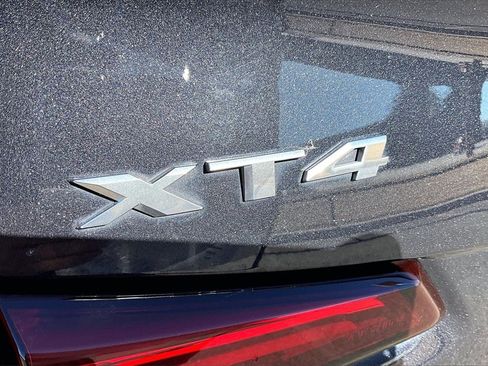 Used 2023 Cadillac XT4 Premium Luxury image 33