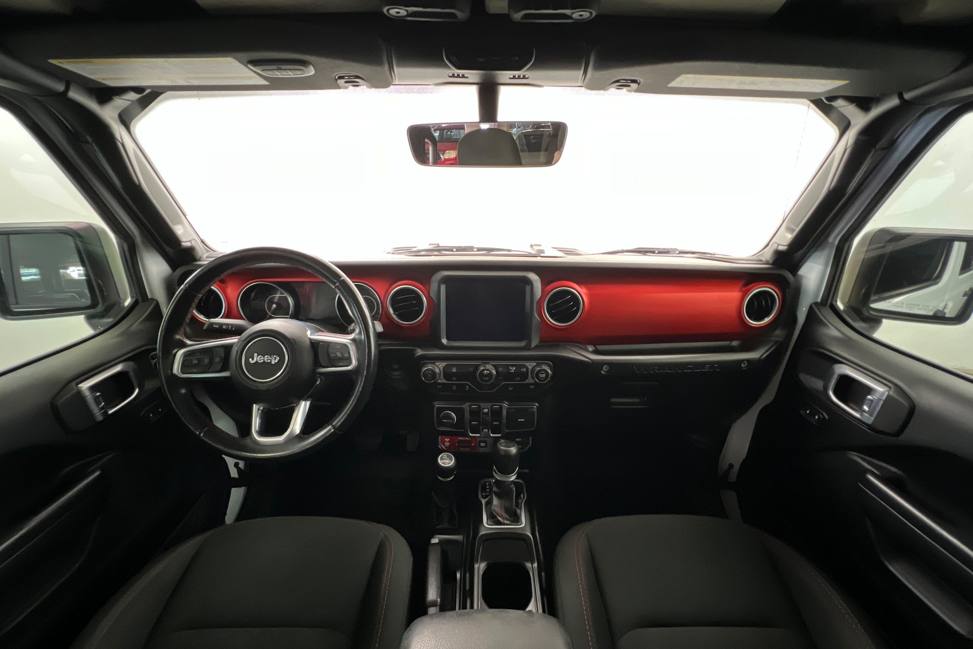 Used 2020 Jeep Wrangler Unlimited Rubicon AWD/4WD image 10