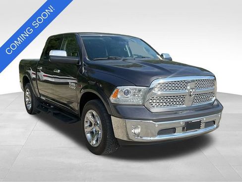 Used 2017 RAM 1500 Laramie w/ Convenience Group AWD/4WD image 1