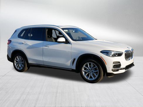 Used 2023 BMW X5 xDrive40i w/ Premium Package image 7