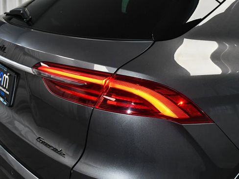 Used 2024 Maserati Grecale GT image 83