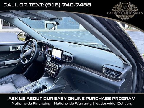 Used 2023 Ford Explorer Limited AWD/4WD image 12