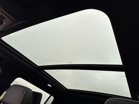 New 2026 GMC Yukon XL Elevation w/ Elevation Premium Package image 21