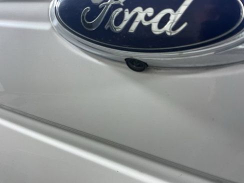 Used 2013 Ford F150 Lariat w/ Mid Equipment Group AWD/4WD image 8
