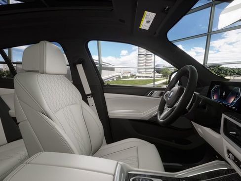 Used 2026 BMW X6 xDrive40i image 39