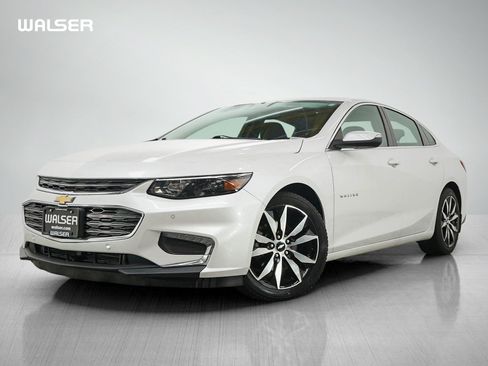 Used 2016 Chevrolet Malibu LT FWD image 1