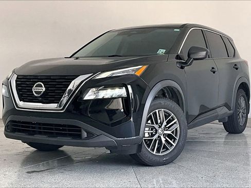 Used 2021 Nissan Rogue S image 15