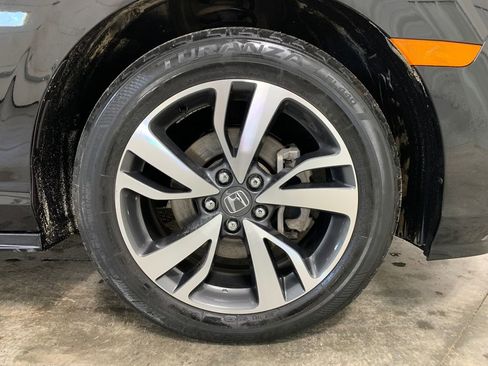 Used 2024 Honda Odyssey Touring image 31