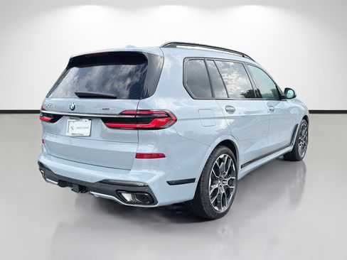 New 2027 BMW X7 xDrive40i w/ Executive Package AWD/4WD image 3