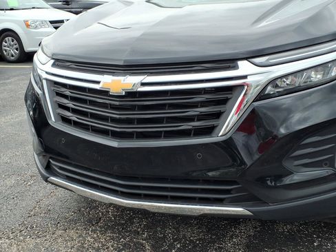 Used 2023 Chevrolet Equinox LT image 35
