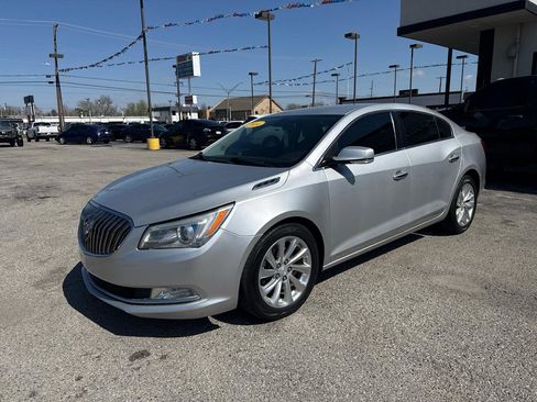 Used 2014 Buick LaCrosse Leather image 2