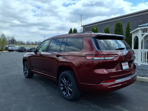 New 2026 Jeep Grand Cherokee L Limited AWD/4WD image 3