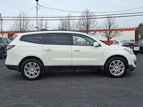 Used 2014 Chevrolet Traverse LT w/ All-Star Edition image 12