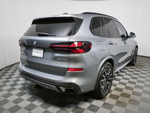 Used 2026 BMW X5 xDrive40i w/ M Sport Package AWD/4WD image 3