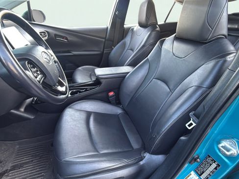 Used 2021 Toyota Prius Prime Limited FWD image 13