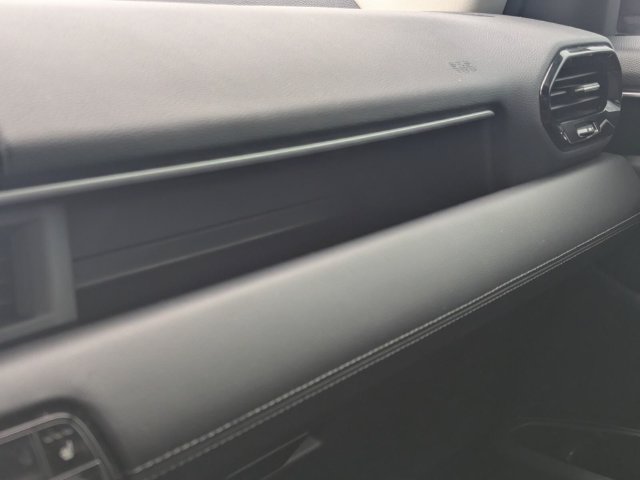 Certified 2024 Honda Pilot Touring image 27