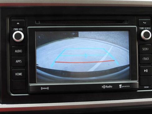 Used 2019 Toyota Tacoma SR5 RWD image 47
