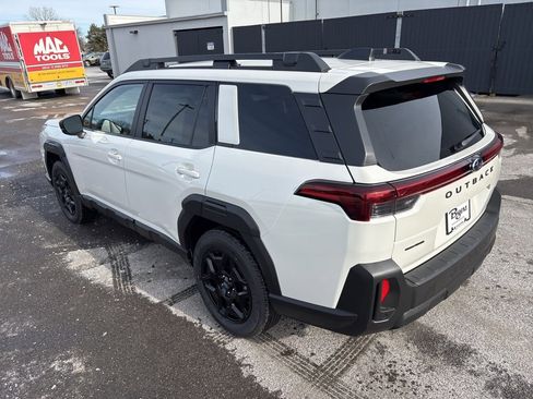 New 2026 Subaru Outback Limited image 7