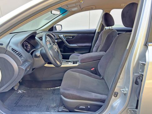 Used 2013 Nissan Altima 2.5 S image 15