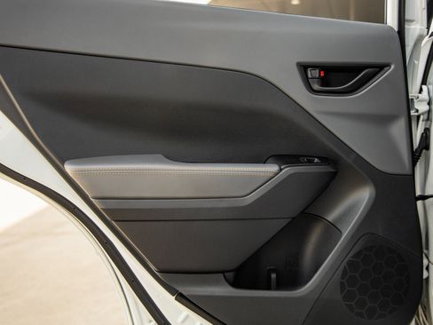 Used 2025 Subaru Crosstrek 2.5i Wilderness w/ Crosstrek Mirror Package image 34