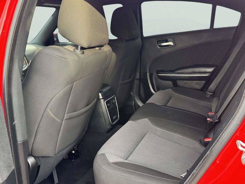 Used 2022 Dodge Charger SXT RWD image 36