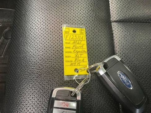Used 2021 Ford Expedition Max XLT AWD/4WD image 17