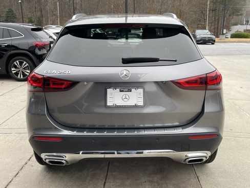 Certified 2022 Mercedes-Benz GLA 250 image 7