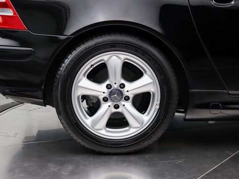 Used 2003 Mercedes-Benz SLK 320 image 20
