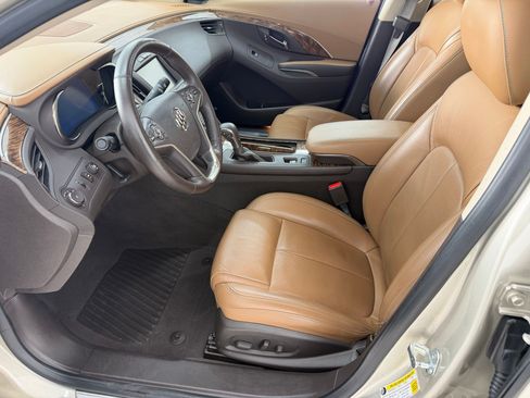 Used 2014 Buick LaCrosse Premium w/ Driver Confidence Package FWD image 5