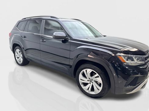 Used 2023 Volkswagen Atlas SE w/ Panoramic Sunroof Package FWD image 12