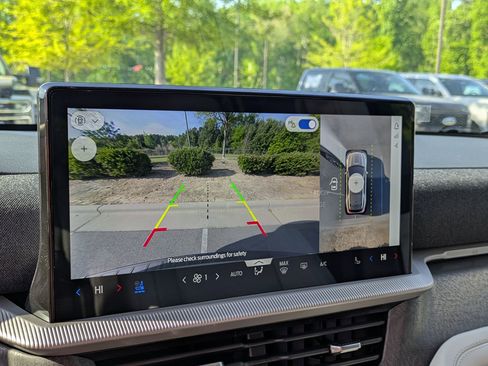 New 2026 Ford Explorer Platinum image 22