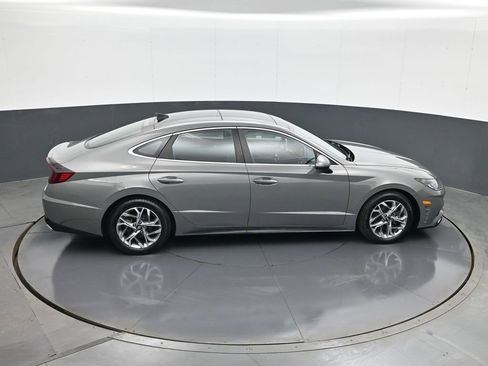 Certified 2023 Hyundai Sonata SEL w/ Convenience Package image 16