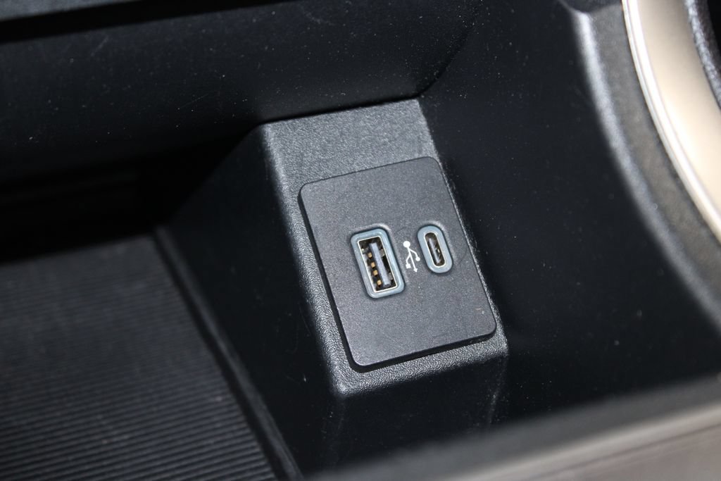 Used 2024 Ford Edge SEL AWD/4WD image 46