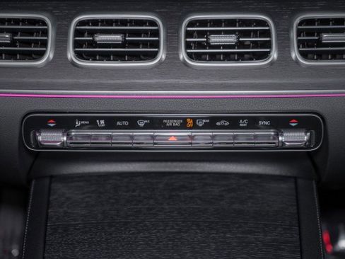 Certified 2026 Mercedes-Benz GLE 350 350 4MATIC® SUV image 17