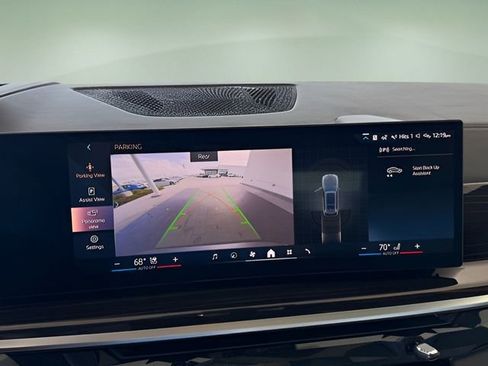 Used 2024 BMW X7 xDrive40i w/ Premium Package image 20