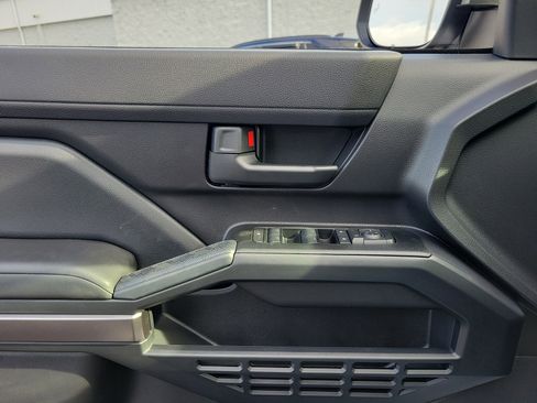 New 2025 Toyota 4Runner SR5 image 17