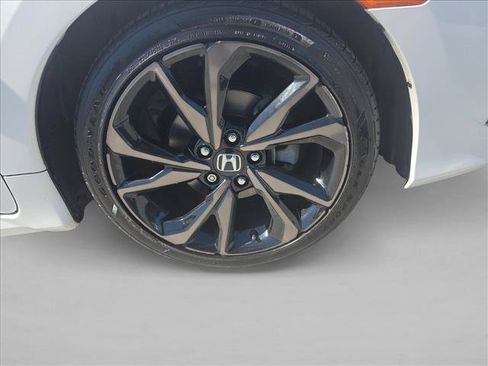 Used 2020 Honda Civic Sport image 21