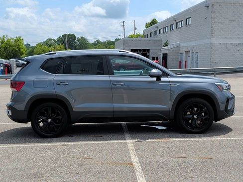 Used 2022 Volkswagen Taos SE AWD/4WD image 10