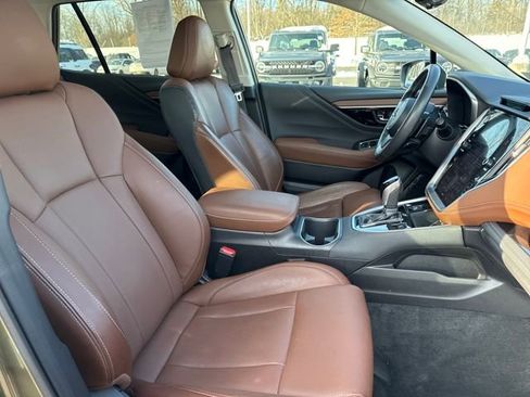 Used 2023 Subaru Outback Touring image 10
