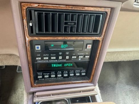 Used 1989 Cadillac Eldorado Coupe FWD image 21
