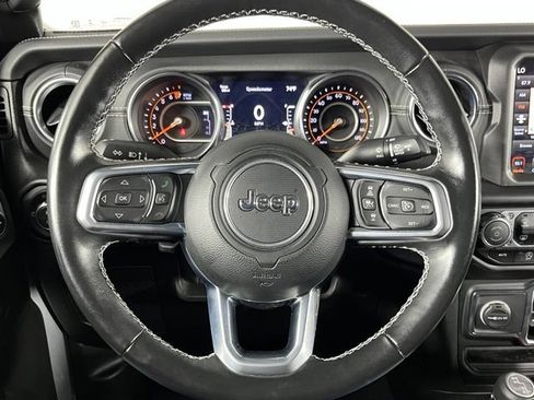 Used 2022 Jeep Gladiator Overland w/ Popular Equipment Package AWD/4WD image 15