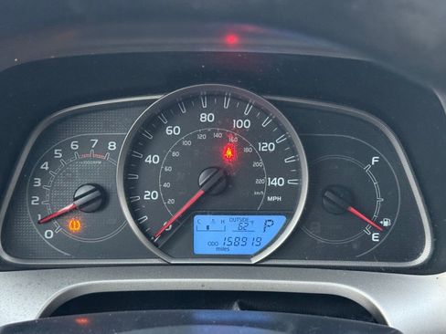 Used 2013 Toyota RAV4 XLE image 19