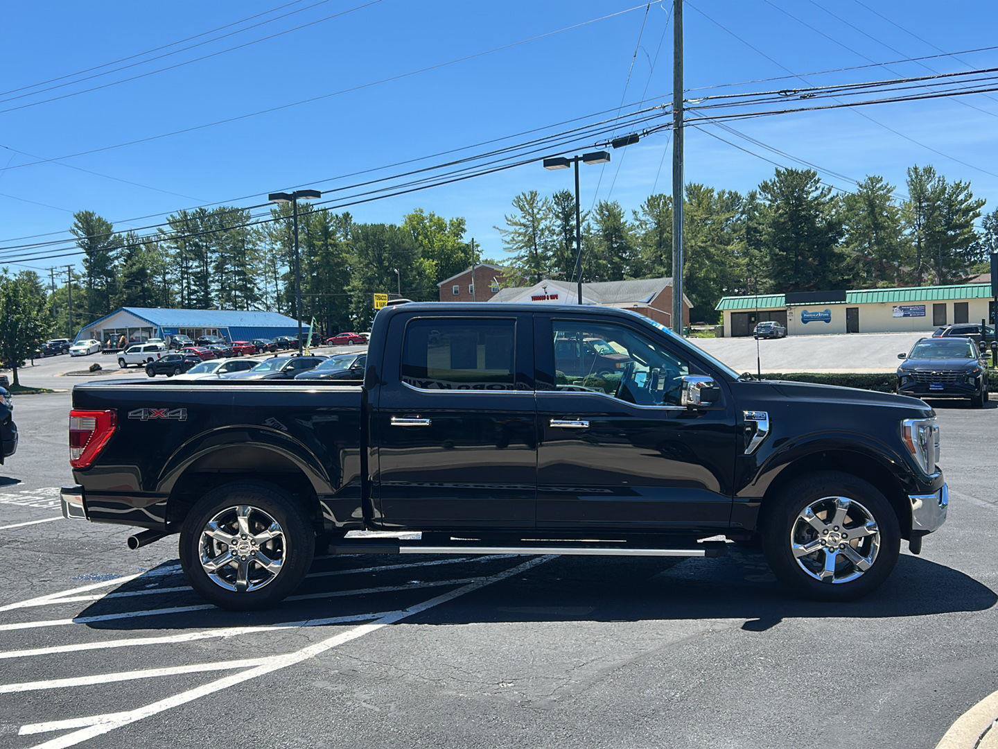 Used 2023 Ford F150 Lariat w/ Equipment Group 502A High AWD/4WD image 11