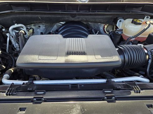 Used 2021 GMC Yukon SLT w/ Rear Media and Nav Package RWD image 32